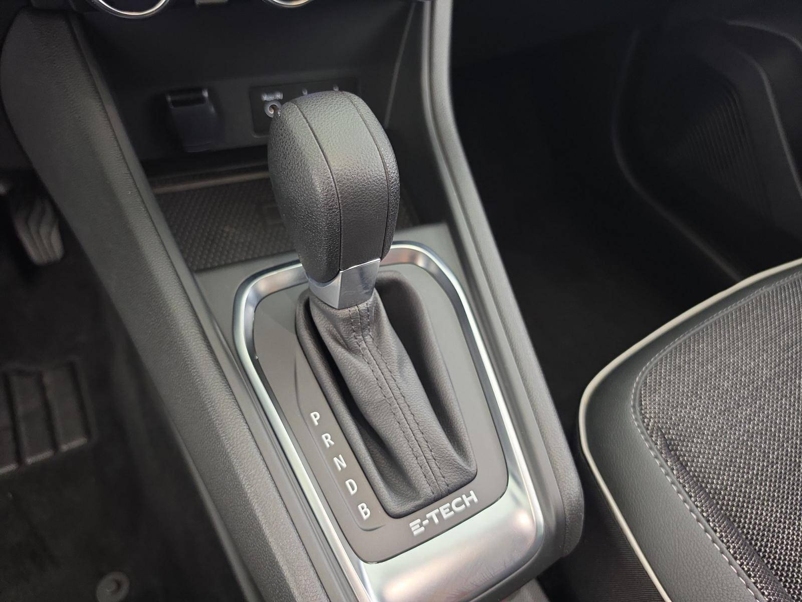 Vente en ligne Renault Captur  E-Tech full hybrid 145 au prix de 21 490 €