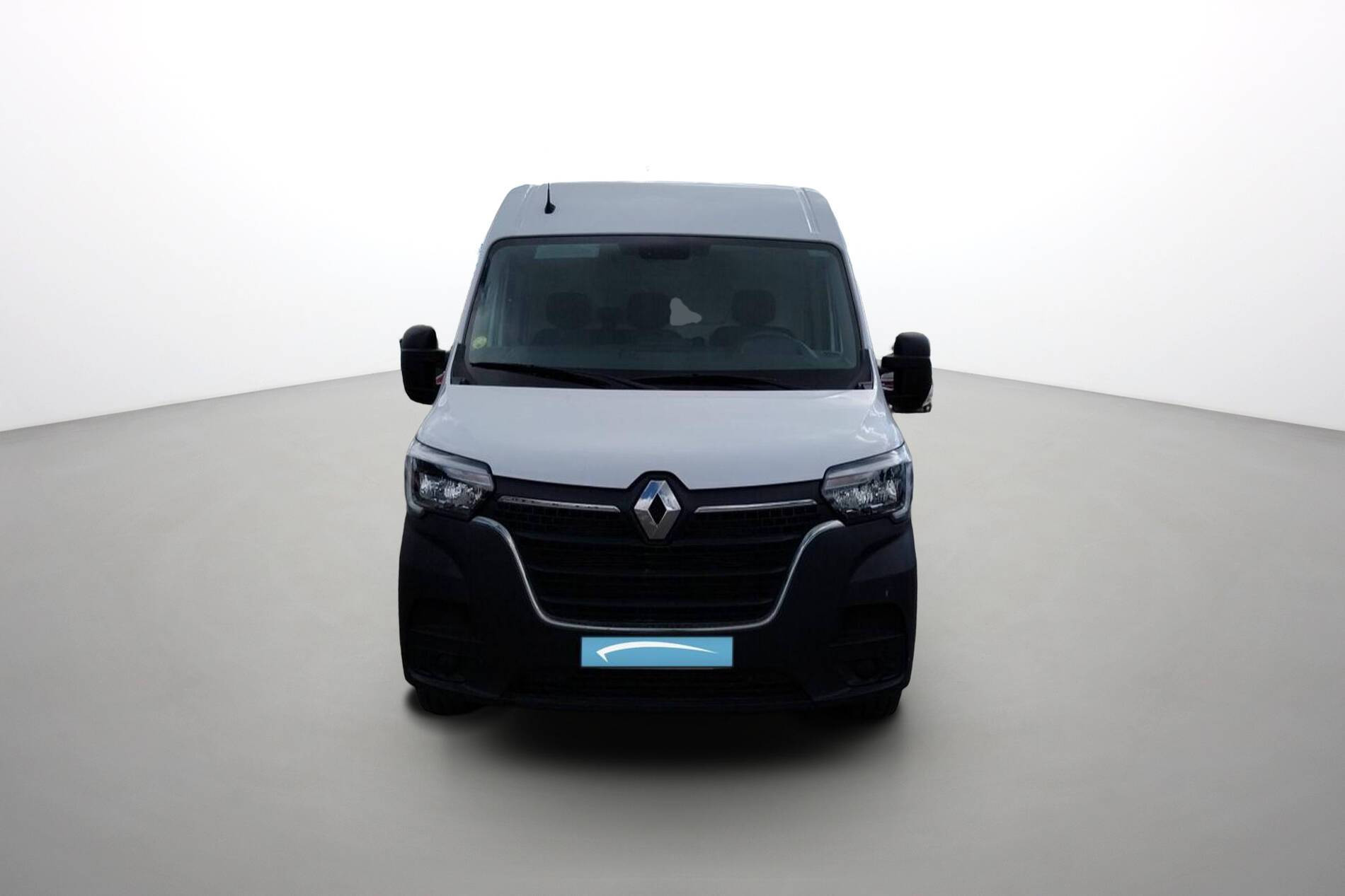 Vente en ligne Renault Master Fourgon MASTER FGN TRAC F3500 L2H2 BLUE DCI 135 au prix de 24 990 €