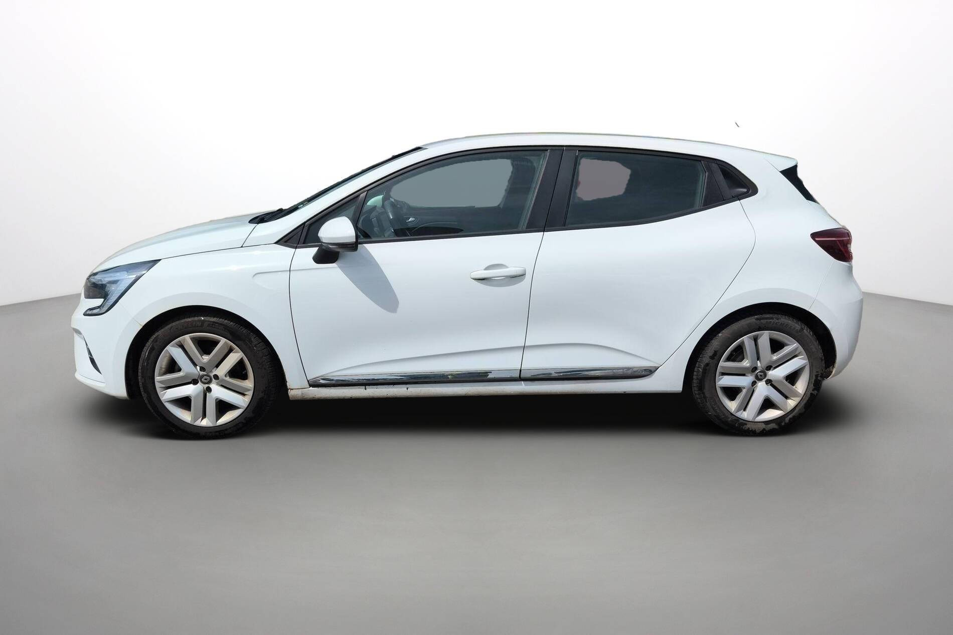 Vente en ligne Renault Clio 5 Clio E-Tech 140 - 21N au prix de 14 990 €