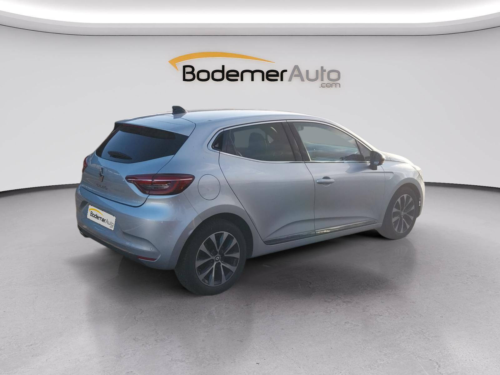 Vente en ligne Renault Clio 5 Clio TCe 90 au prix de 14 490 €