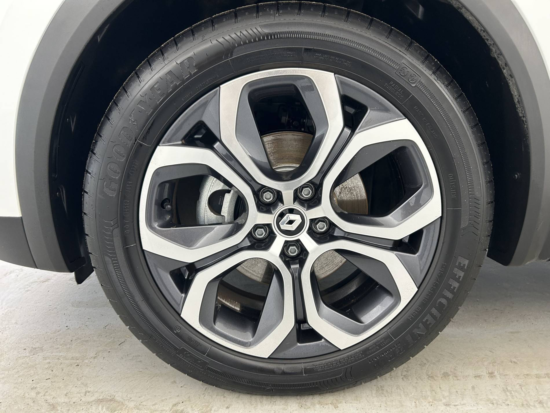 Vente en ligne Renault Captur  E-Tech full hybrid 145 au prix de 21 500 €