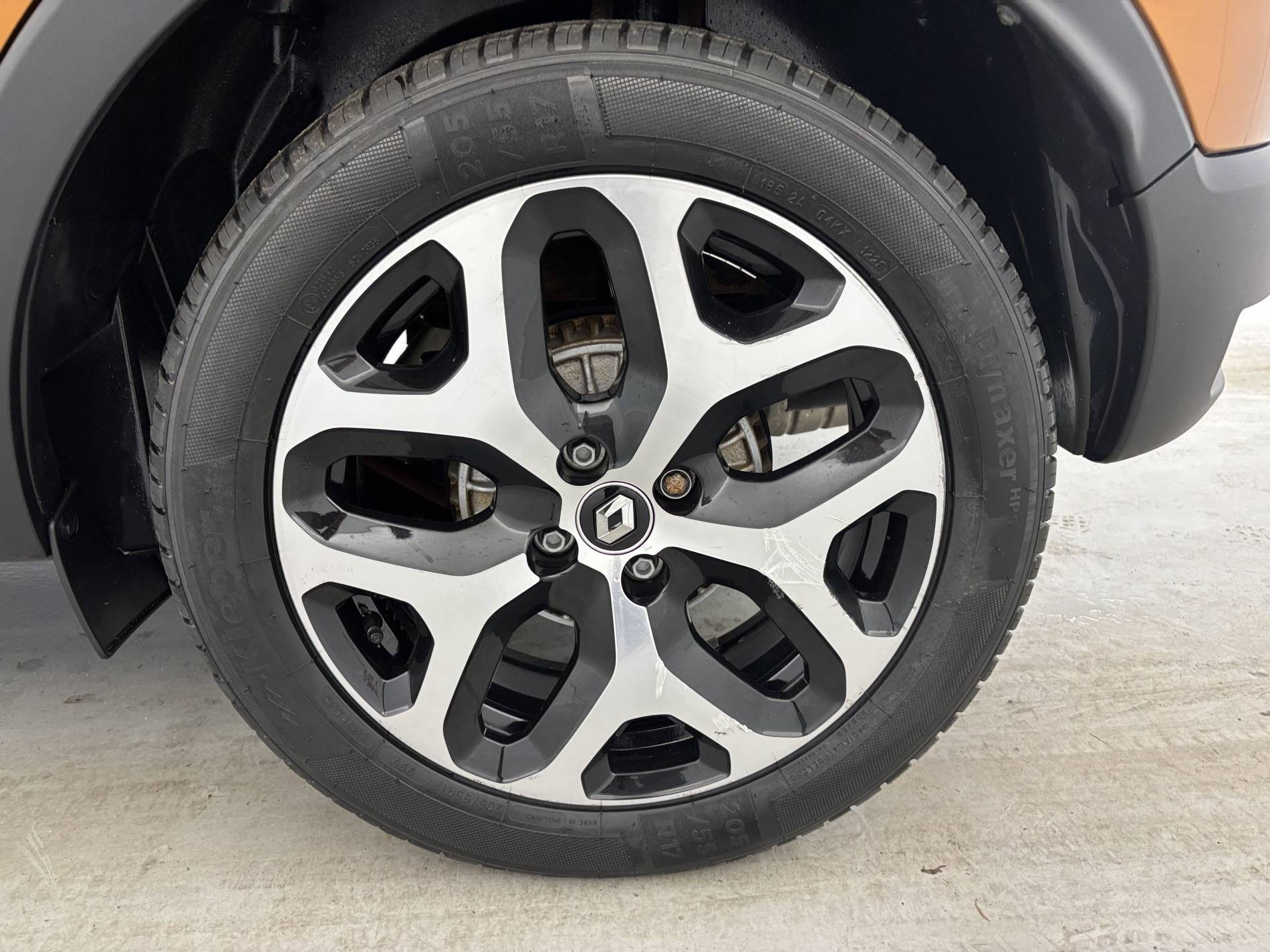 Vente en ligne Renault Captur  TCe 150 FAP EDC au prix de 14 490 €