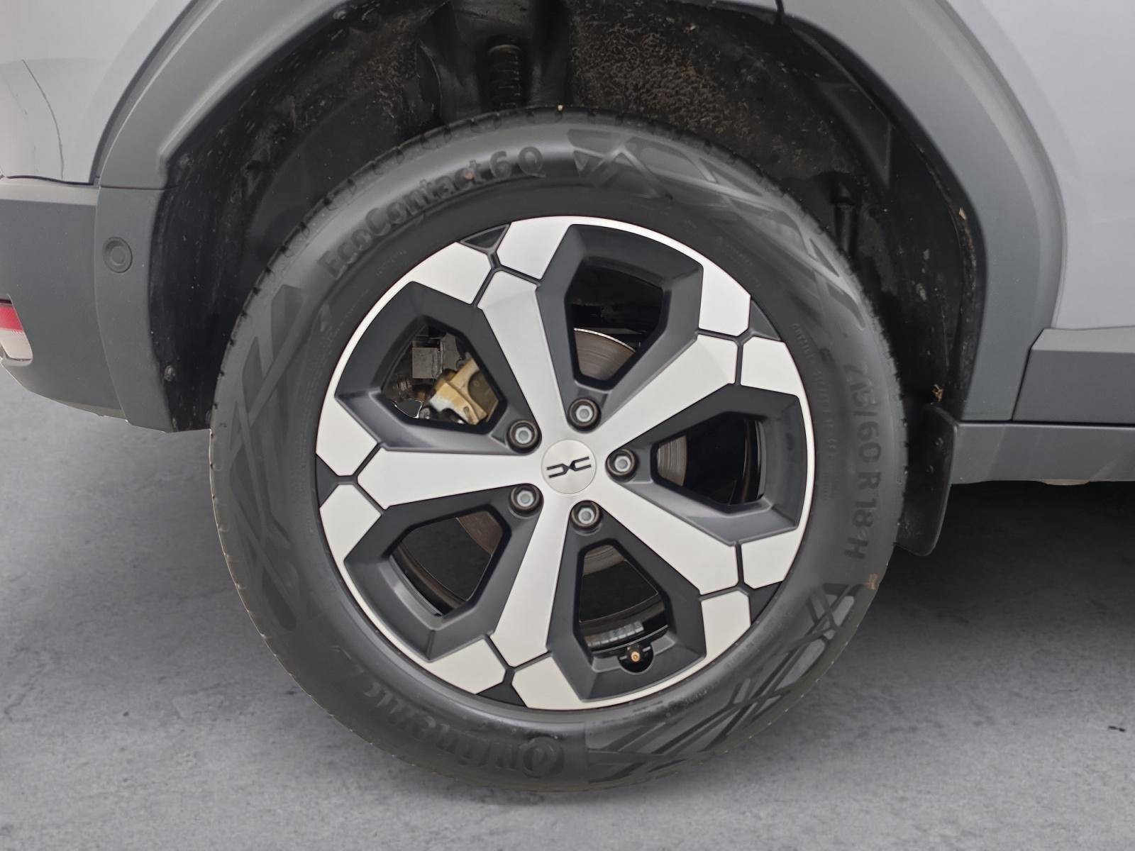 Vente en ligne Dacia Duster  Hybrid 140 au prix de 25 490 €