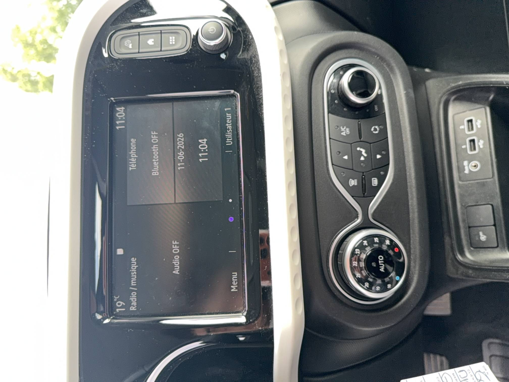 Vente en ligne Renault Twingo 3  SCe 65 - 21 au prix de 11 990 €
