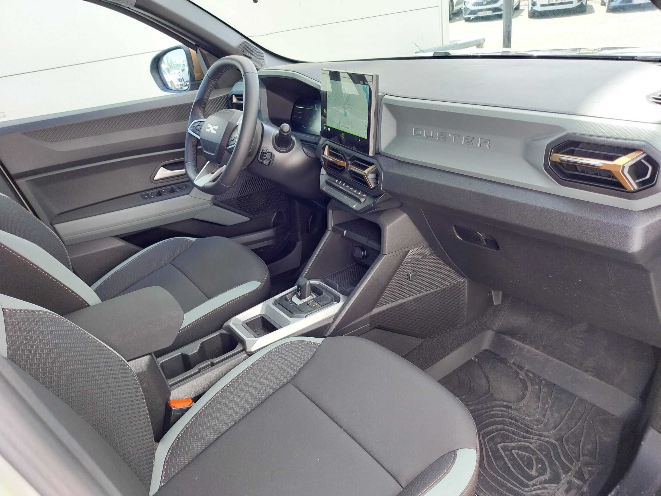 Vente en ligne Dacia Duster  Hybrid 140 au prix de 27 200 €