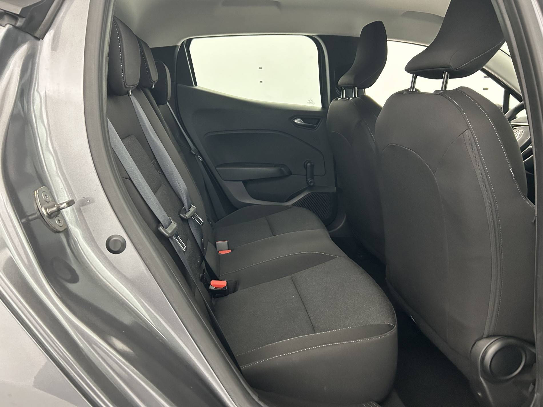 Vente en ligne Renault Clio 5 Clio TCe 90 au prix de 14 490 €