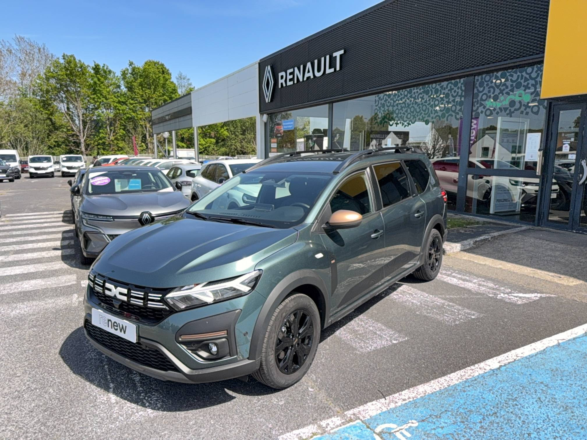 Dacia Jogger  Hybrid 140 7 places GSR2 occasion de 2025 en vente à Auray