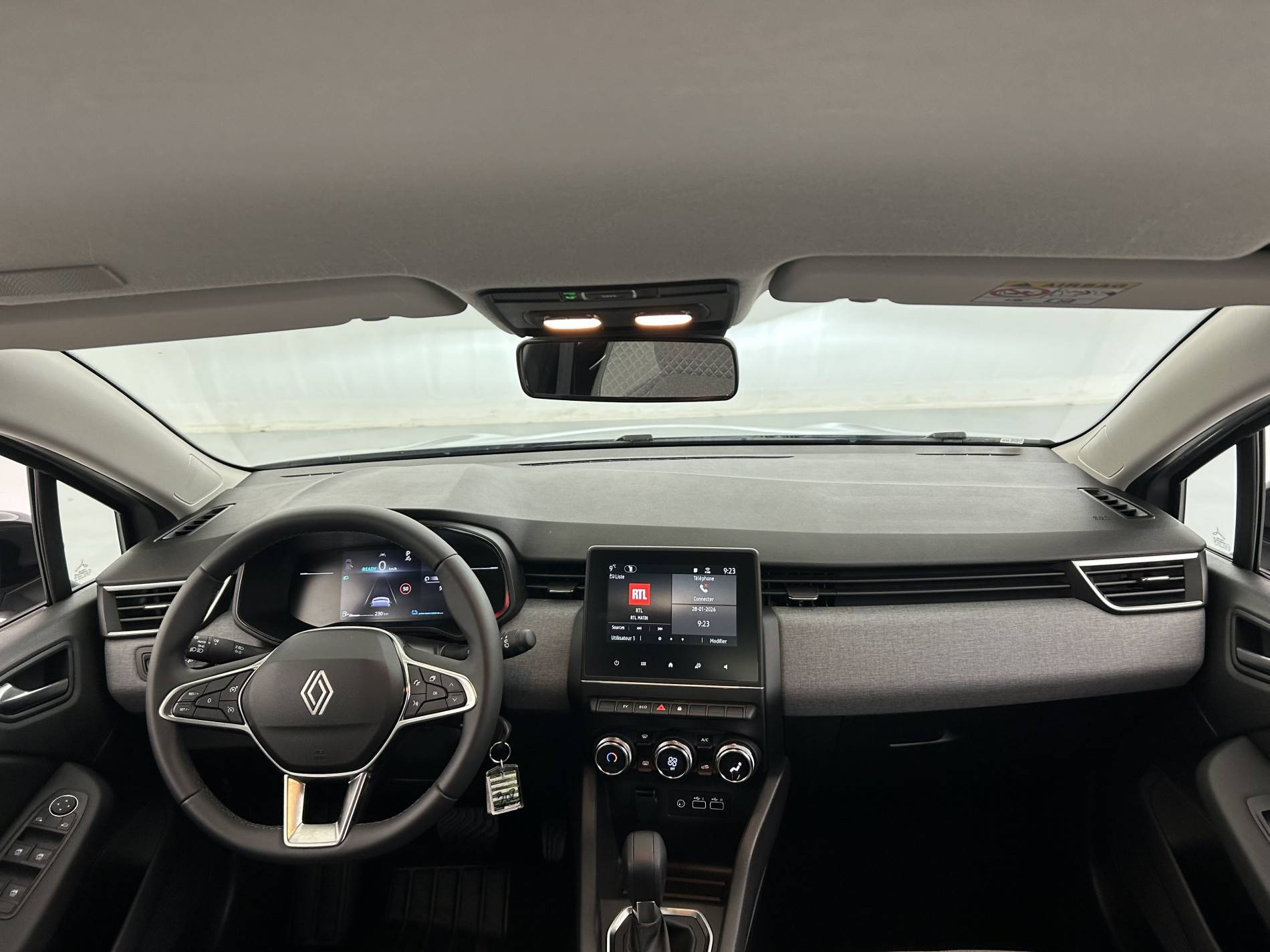 Vente en ligne Renault Clio 5 Clio E-Tech full hybrid 145 ch GSR2 au prix de 20 490 €