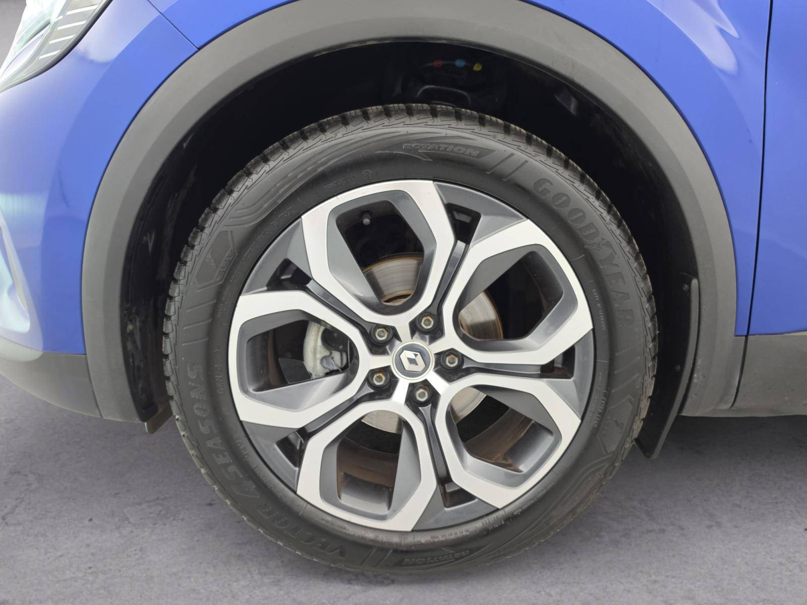 Vente en ligne Renault Captur  TCe 130 EDC FAP au prix de 17 590 €
