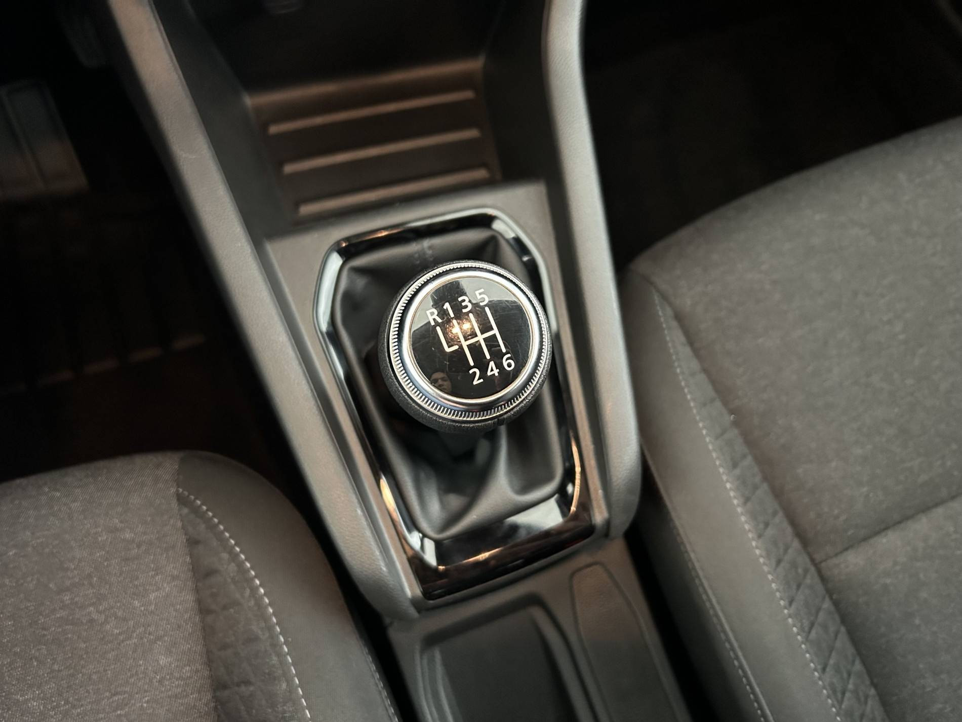 Vente en ligne Renault Clio 5 Clio TCe 90 au prix de 13 990 €