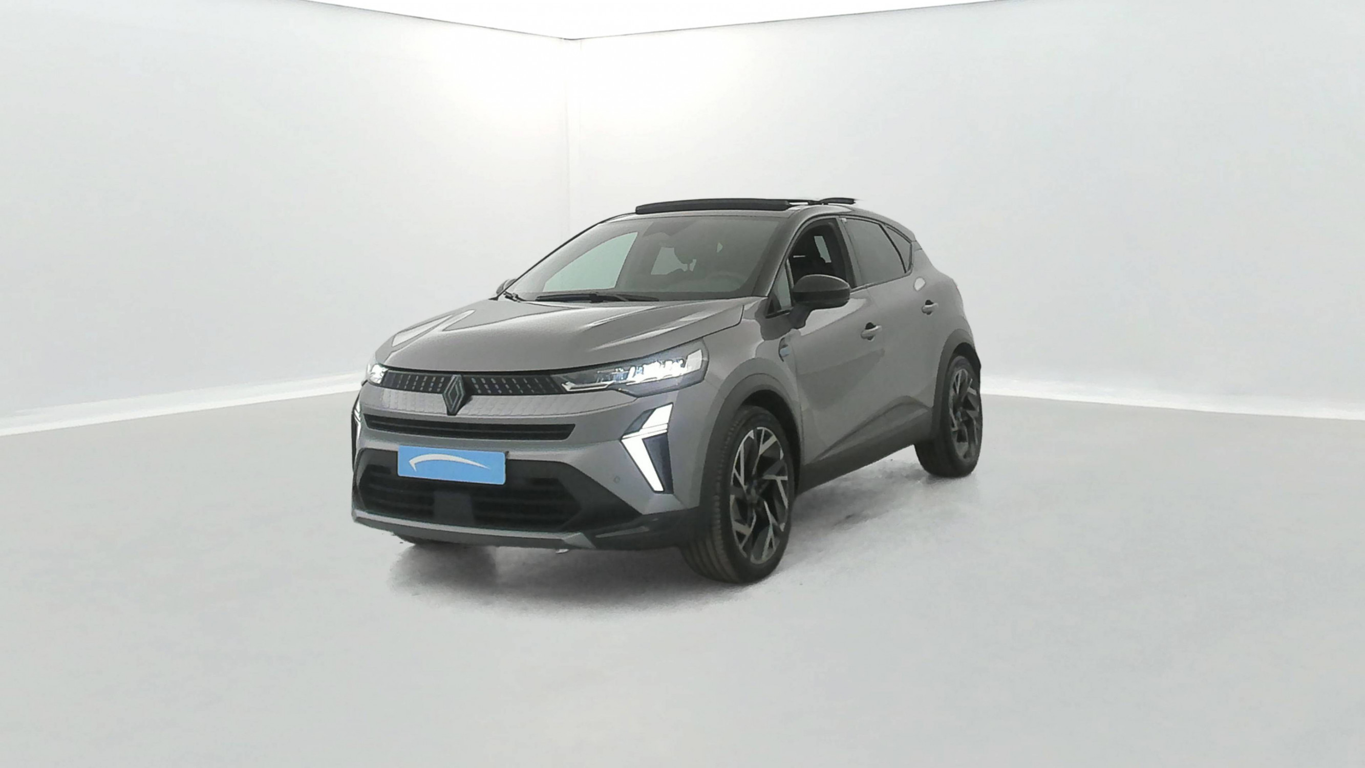 Renault Captur  E-Tech full hybrid 145 ch occasion de 2025 en vente à Brest