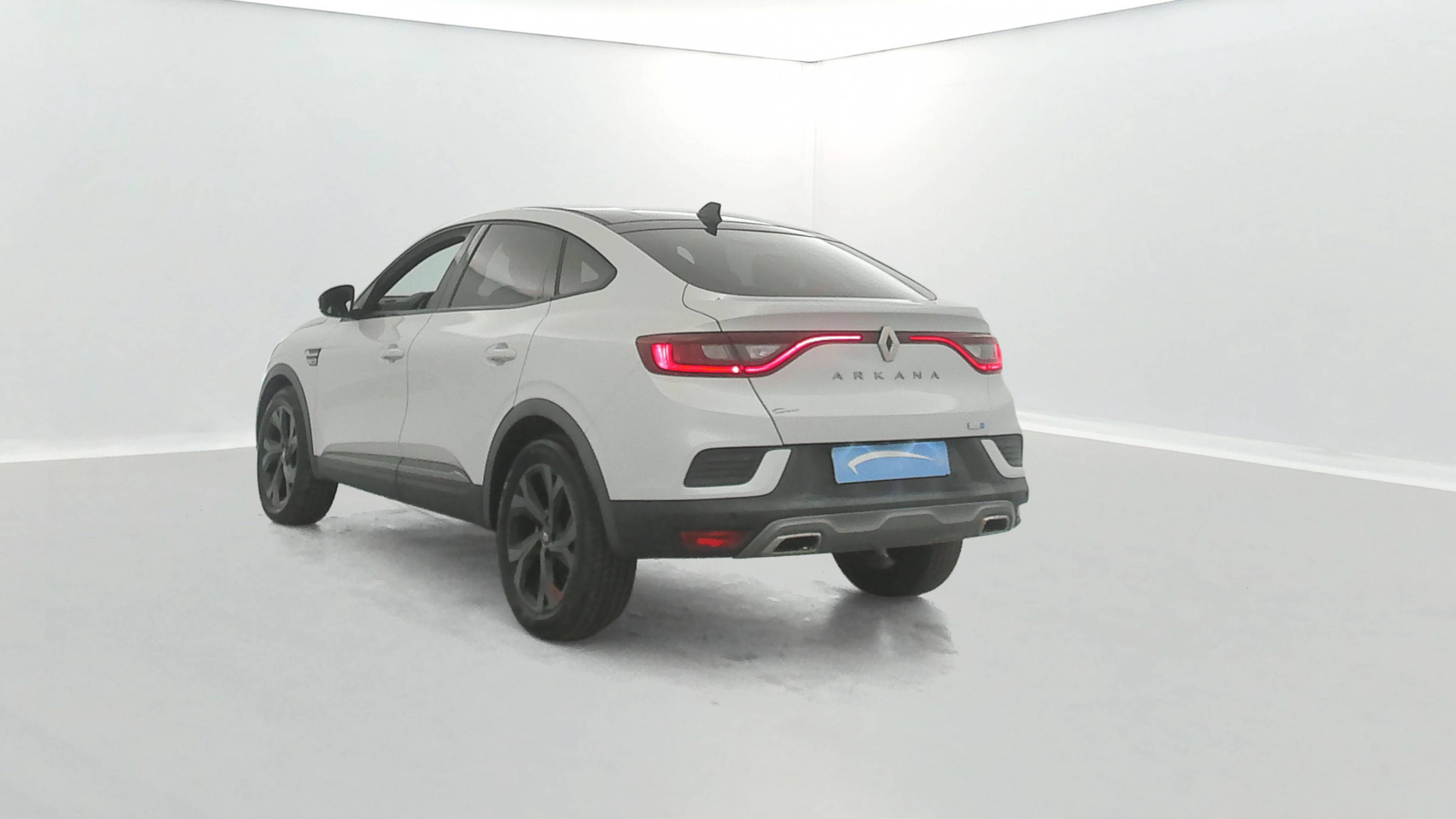 Vente en ligne Renault Arkana  E-Tech hybride 145 au prix de 21 480 €