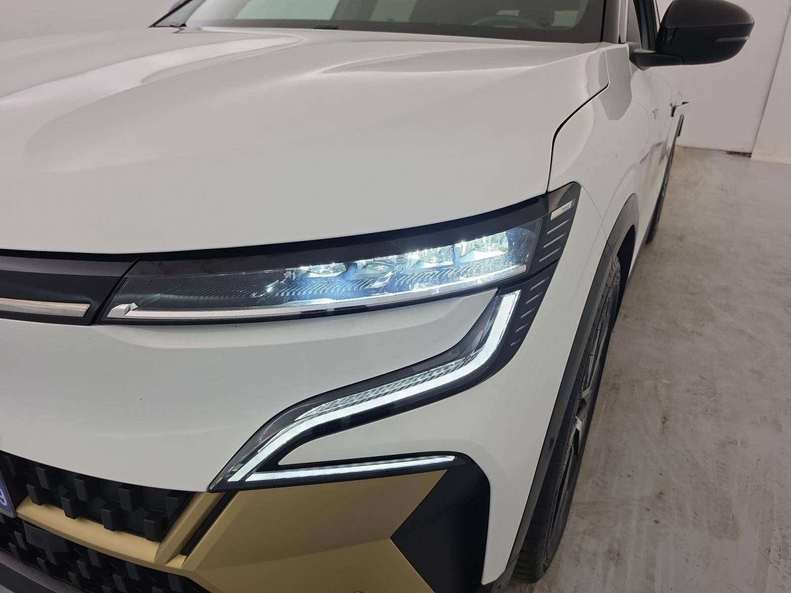 Vente en ligne Renault Megane E-Tech  EV60 220 ch super charge au prix de 26 490 €