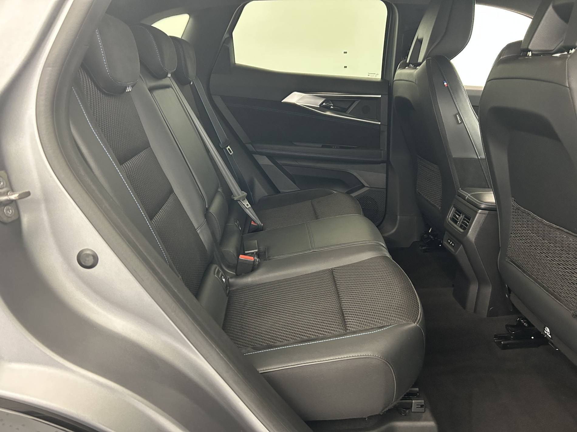 Vente en ligne Renault Austral  E-Tech hybrid 200 au prix de 33 990 €