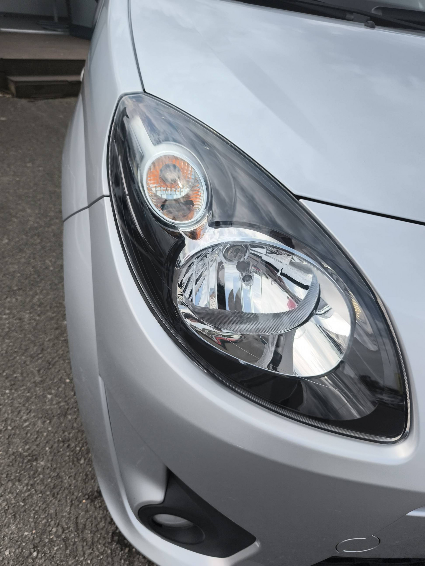 Vente en ligne Renault Twingo 2  1.2 16v 75 au prix de 6 490 €