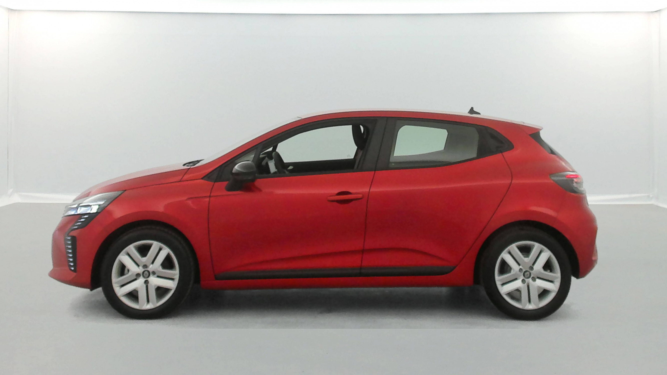 Vente en ligne Renault Clio 5 Clio E-Tech full hybrid 145 ch GSR2 au prix de 19 990 €