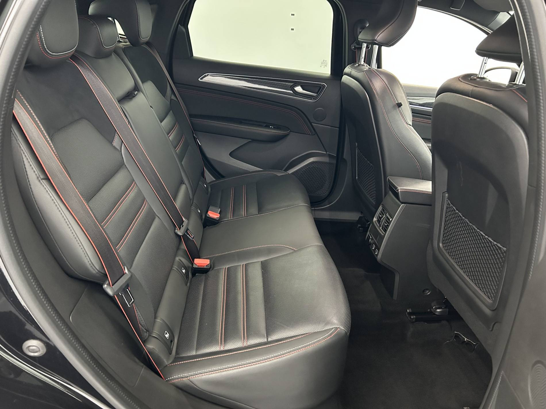 Vente en ligne Renault Arkana  E-Tech hybride 145 au prix de 21 400 €