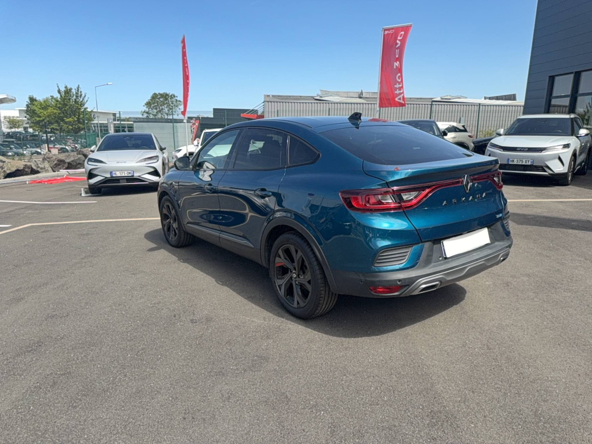 Vente en ligne Renault Arkana  E-Tech 145 au prix de 15 490 €