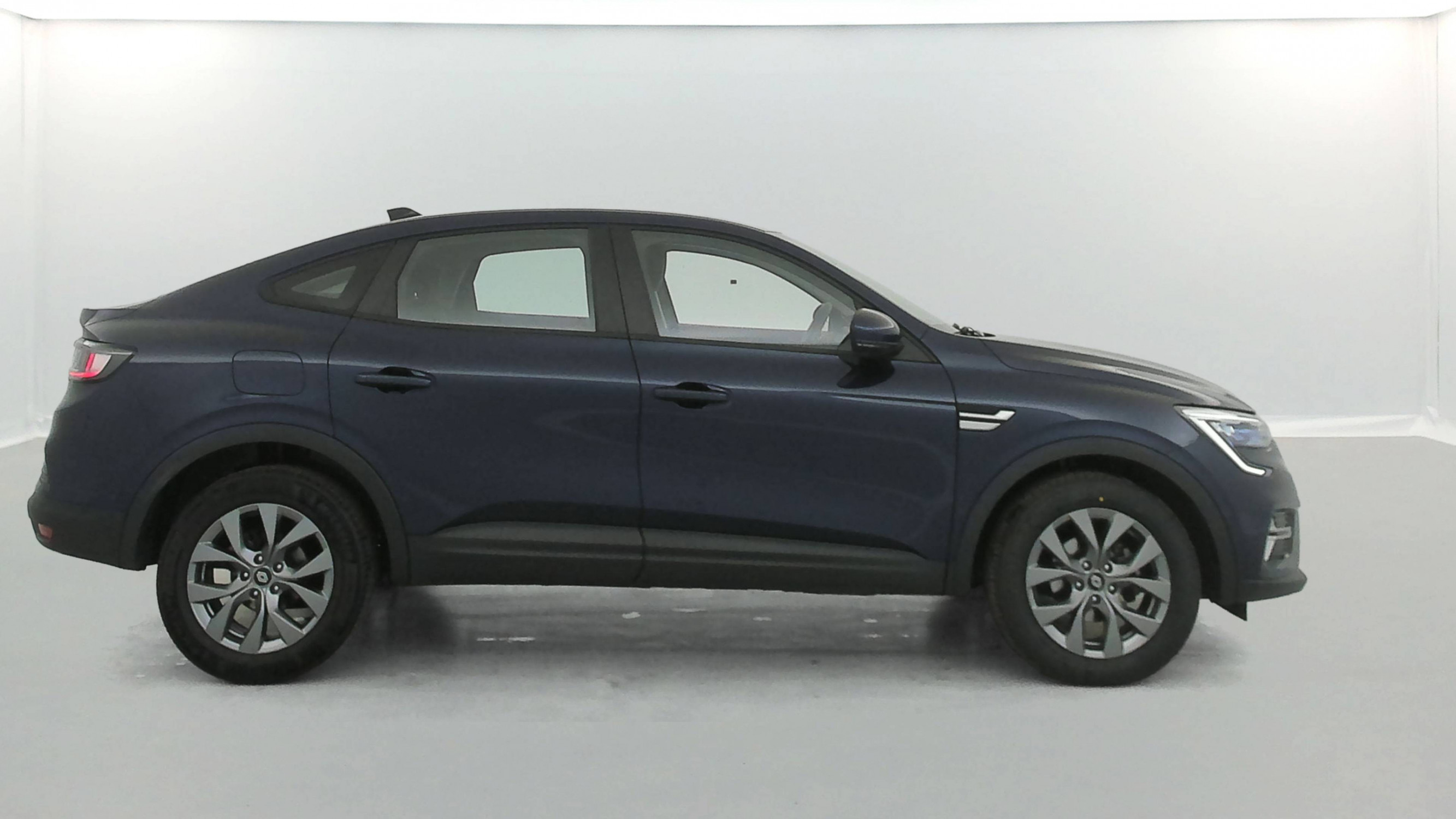 Vente en ligne Renault Arkana  TCe 140 EDC - 23 au prix de 16 490 €