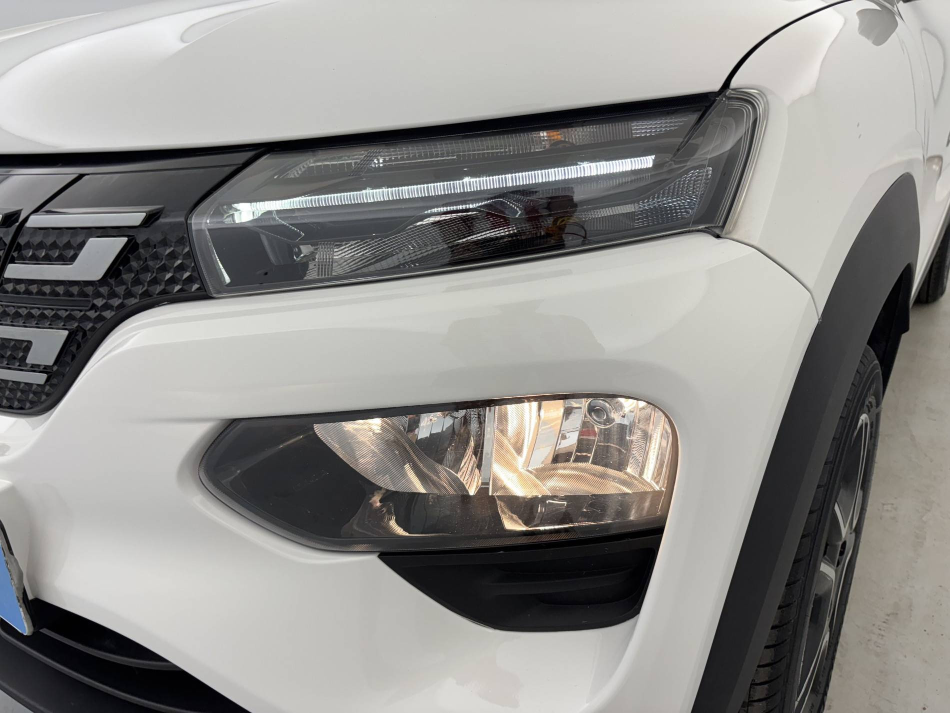 Vente en ligne Dacia Spring  Achat Intégral au prix de 11 990 €
