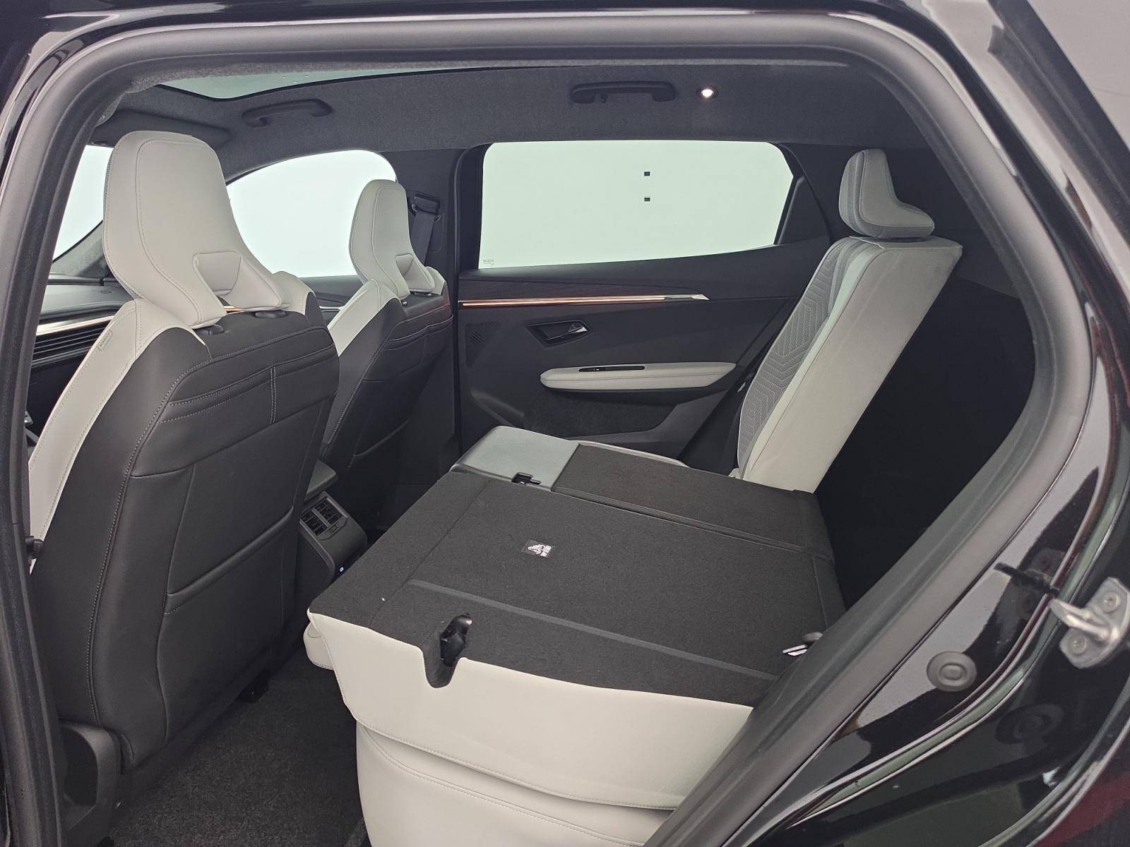 Vente en ligne Renault Scenic E-Tech Scenic E-Tech électrique 220 ch grande autonomie au prix de 43 500 €