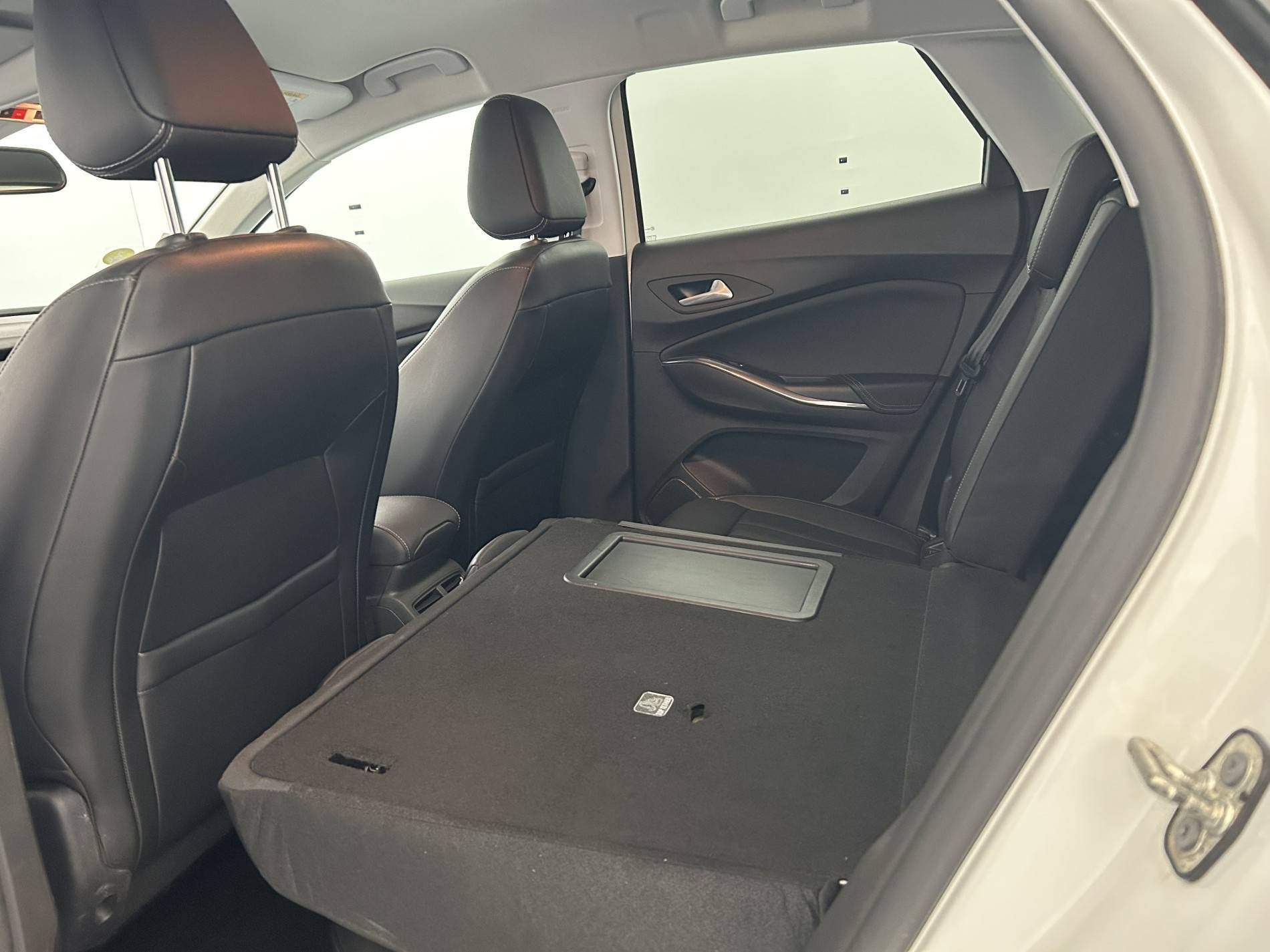Vente en ligne Opel Grandland X  1.5 Diesel 130 ch BVA8 au prix de 15 990 €