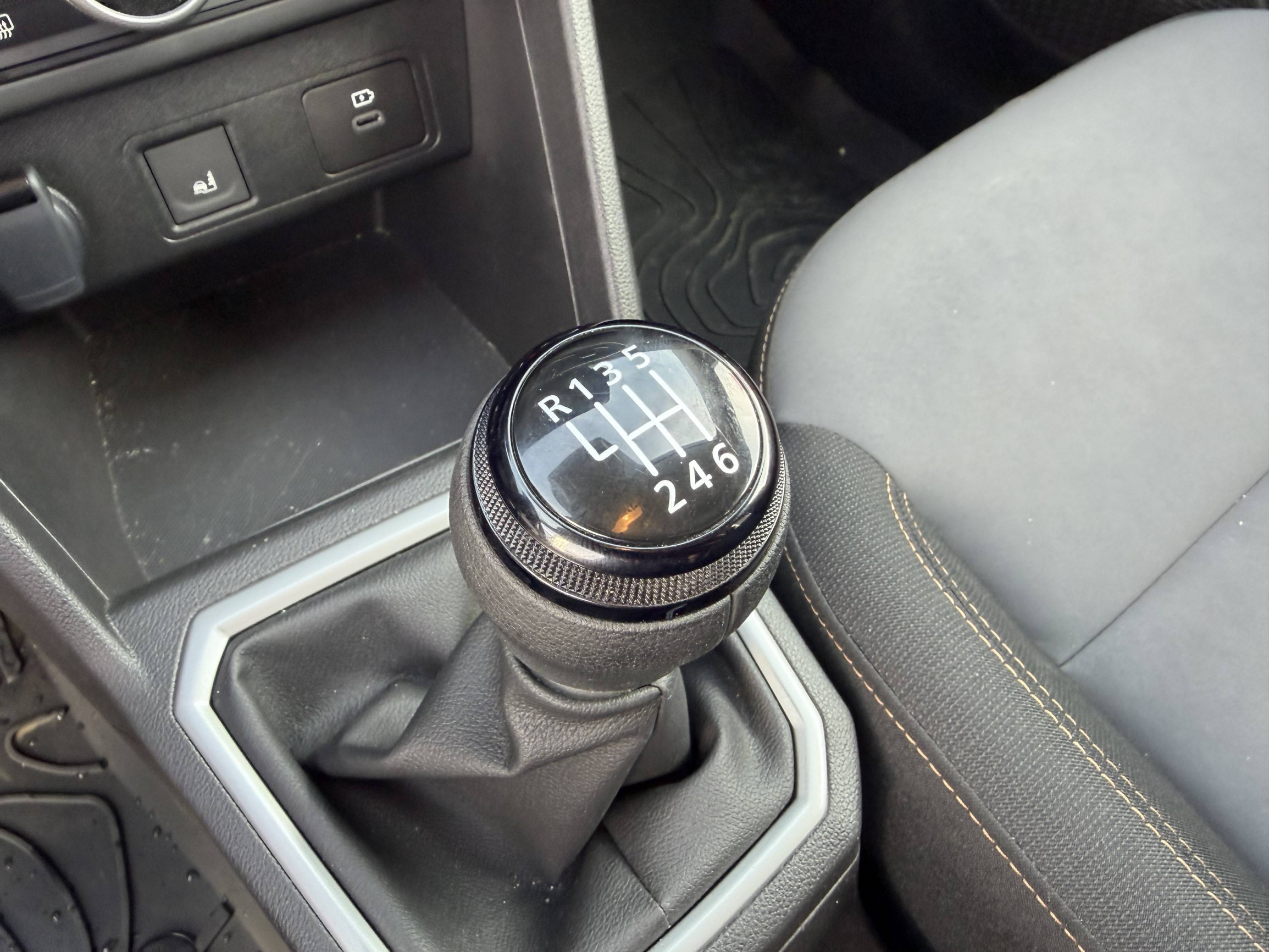 Vente en ligne Dacia Jogger  ECO-G 100 7 places GSR2 au prix de 21 290 €