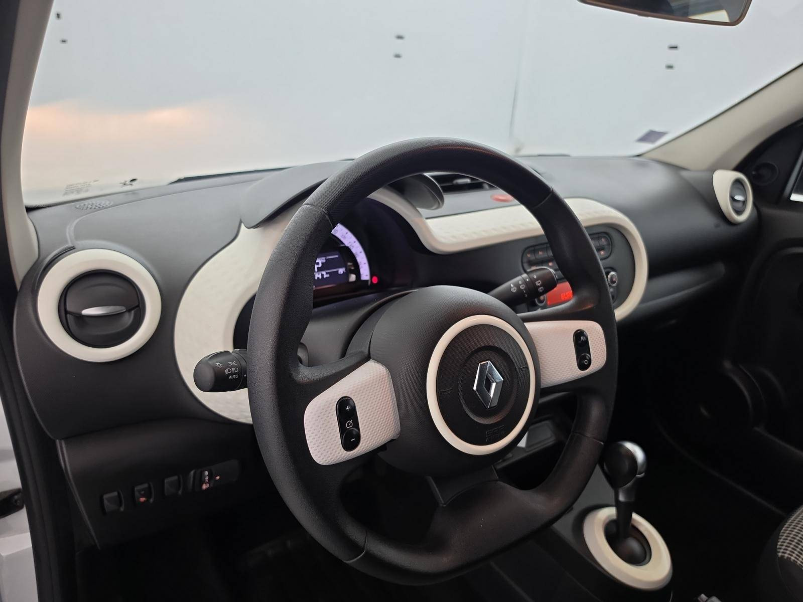 Vente en ligne Renault Twingo Electrique Twingo III E-Tech au prix de 11 490 €