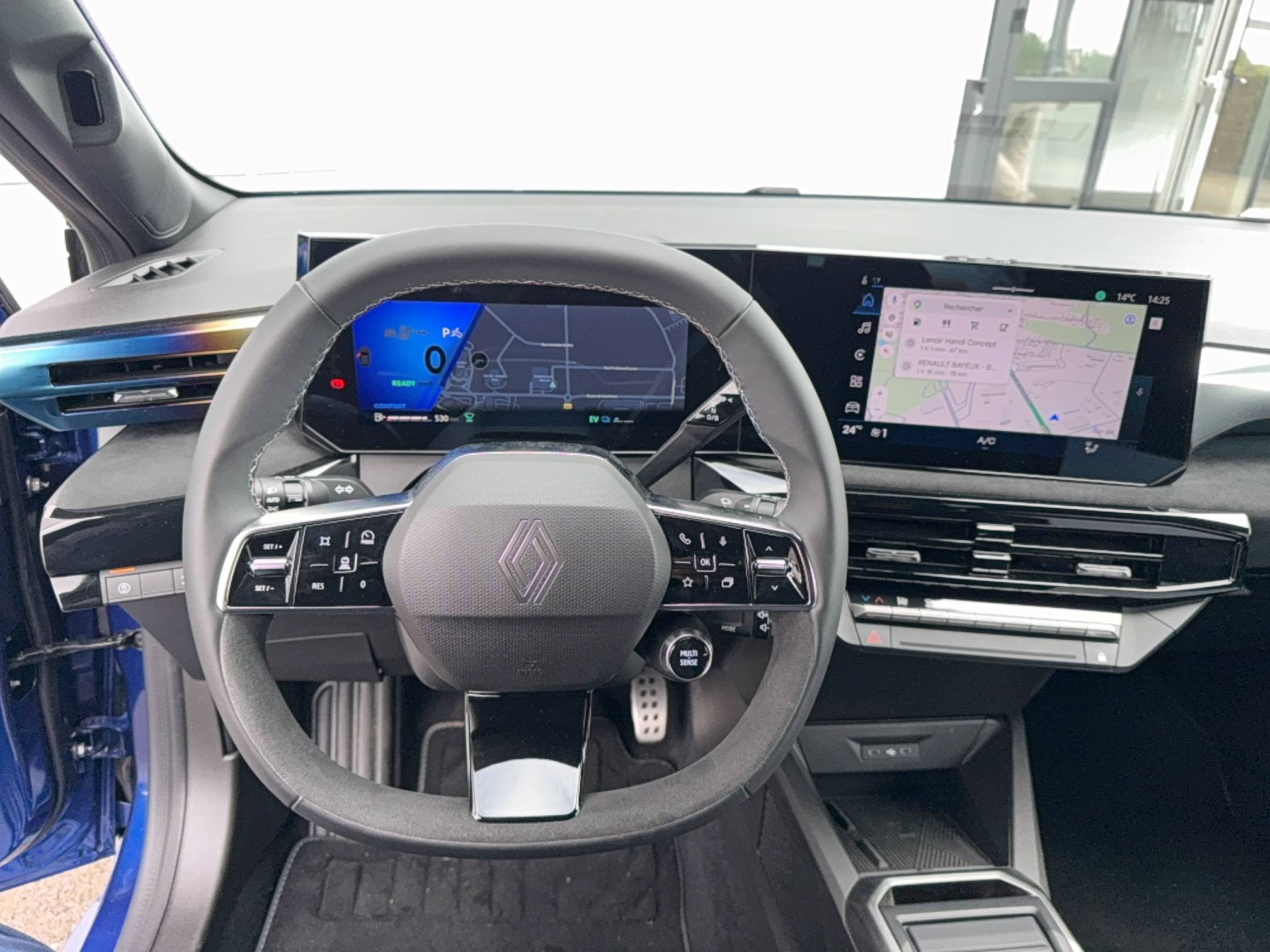 Vente en ligne Renault Clio 6 Clio E-Tech full hybrid 160 ch au prix de 28 980 €