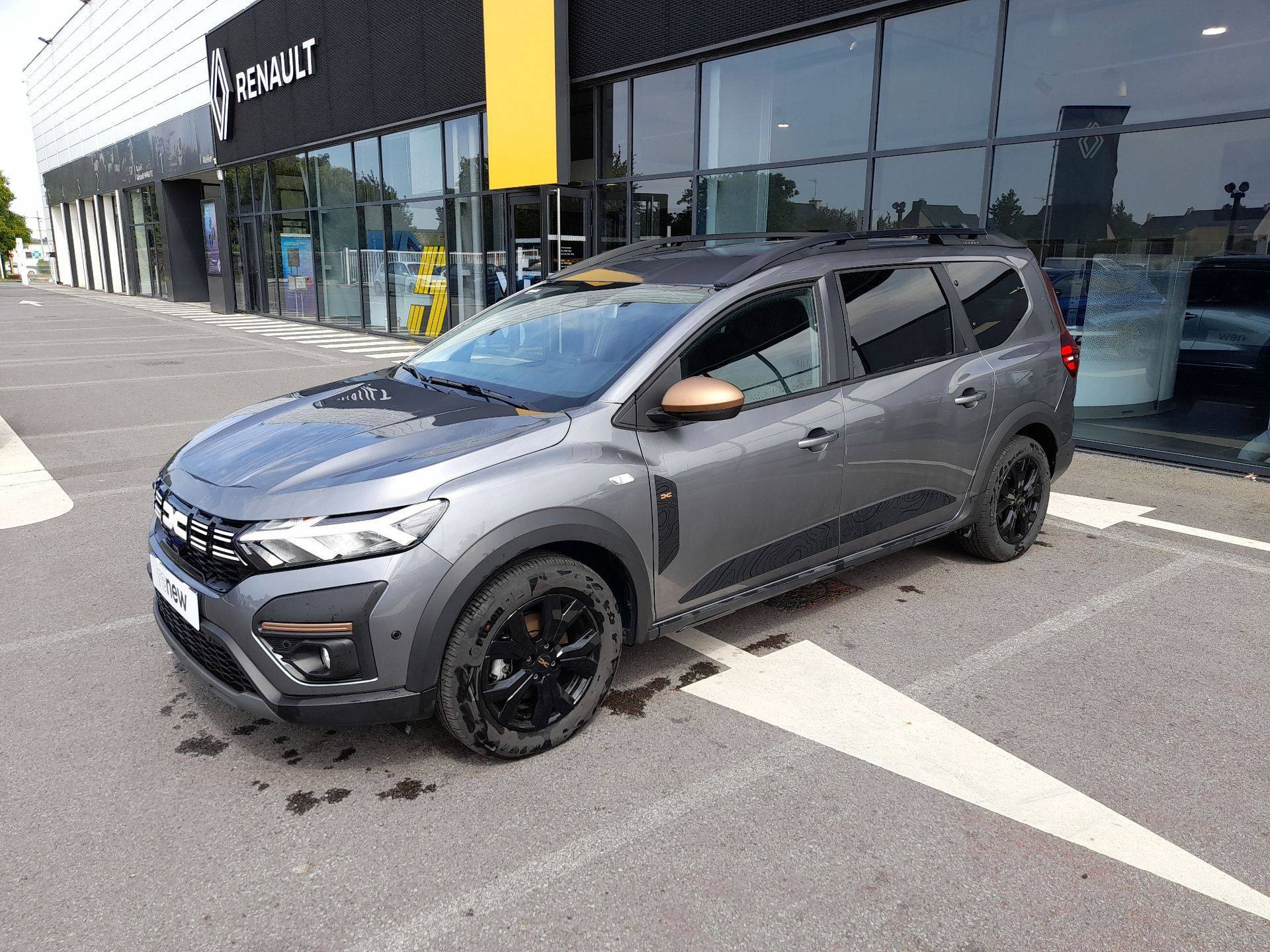 Dacia Jogger  Hybrid 140 7 places GSR2 occasion de 2025 en vente à Lamballe