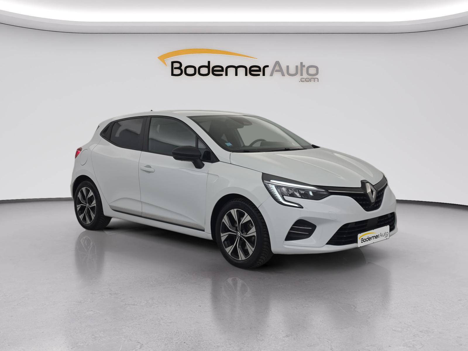 Vente en ligne Renault Clio 5 Clio E-Tech full hybrid 145 au prix de 13 791 €