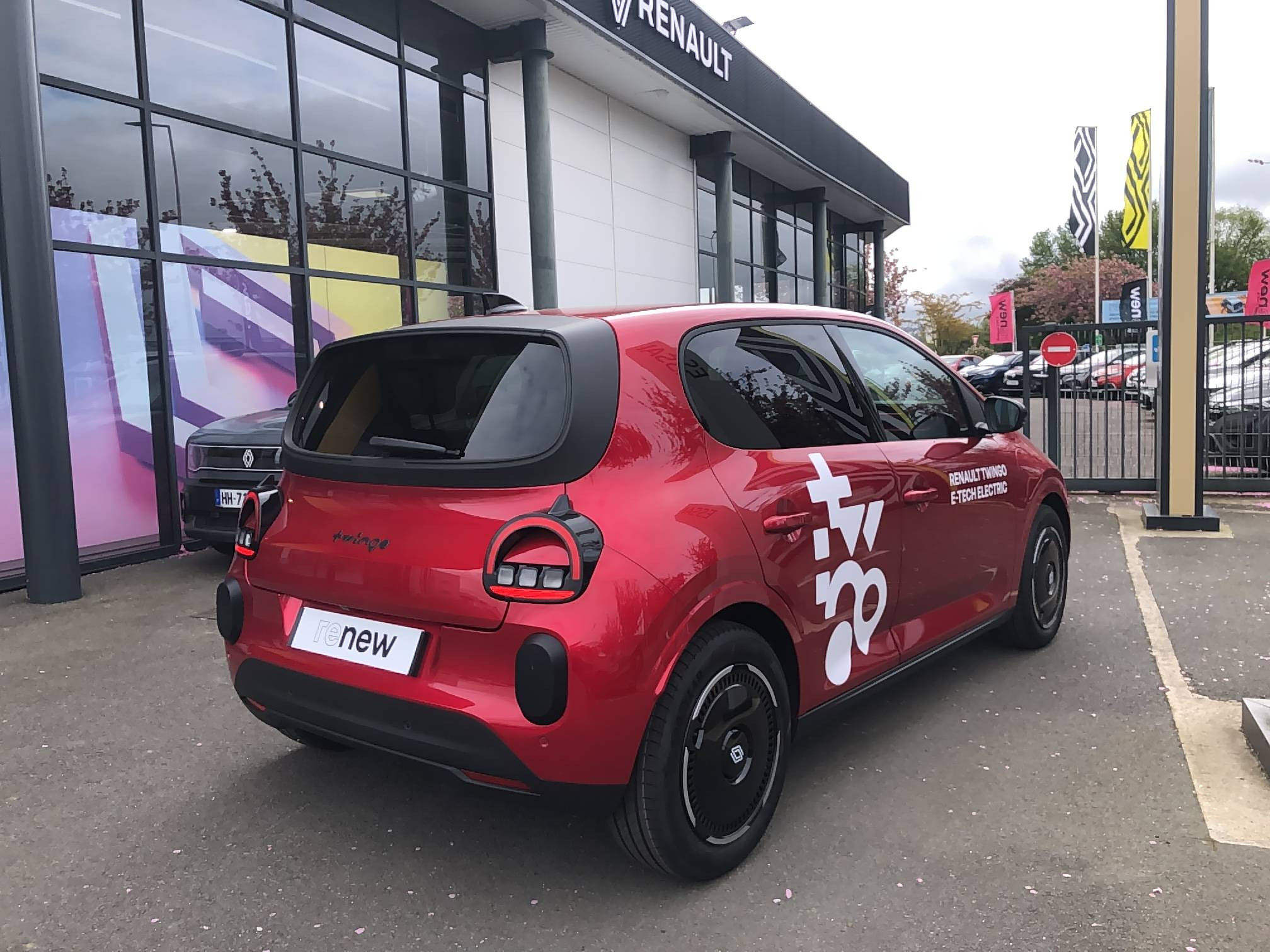 Vente en ligne Renault Twingo Electrique  80 ch autonomie urbaine au prix de 22 190 €
