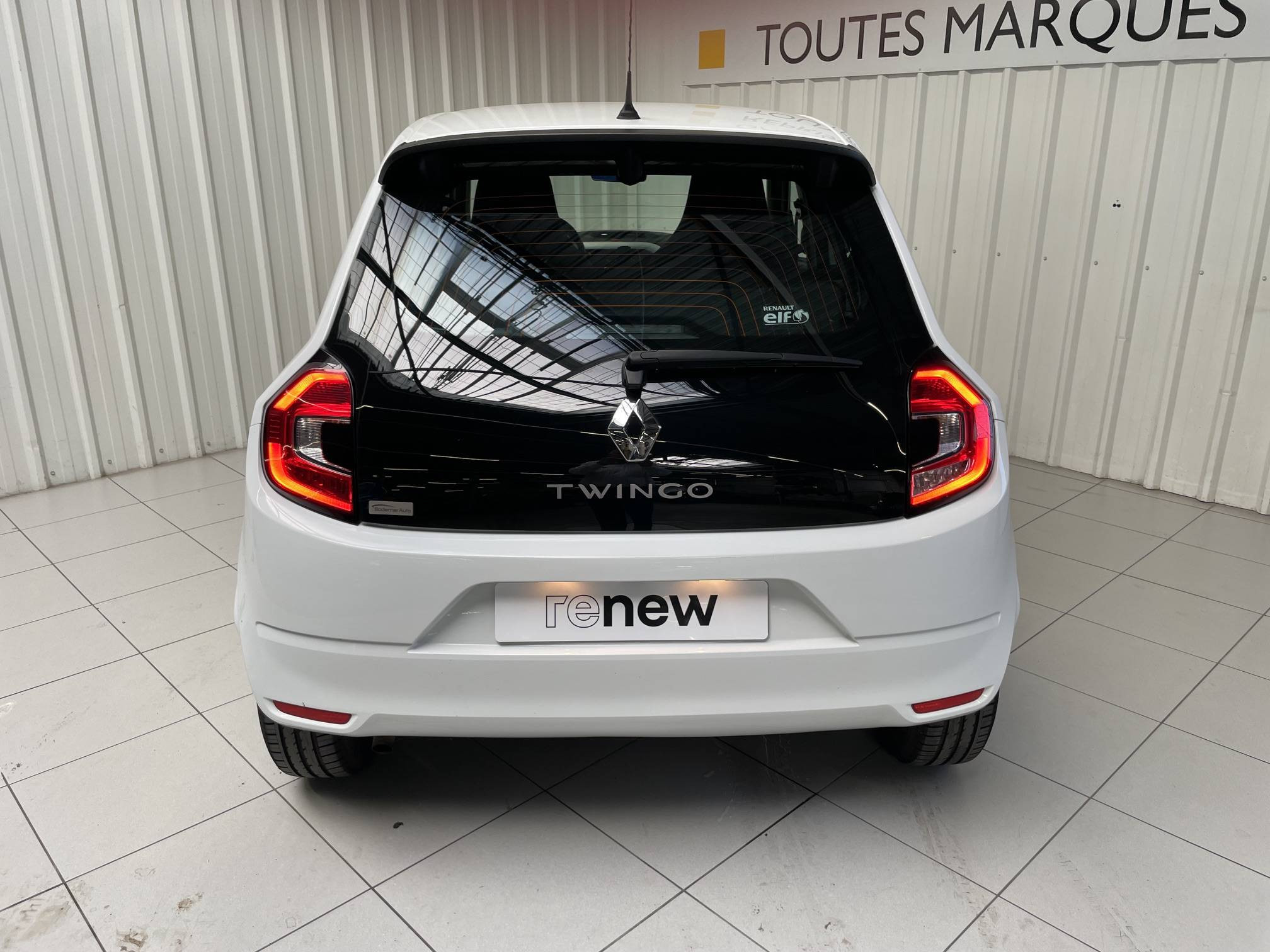 Vente en ligne Renault Twingo 3  SCe 65 - 20 au prix de 10 290 €