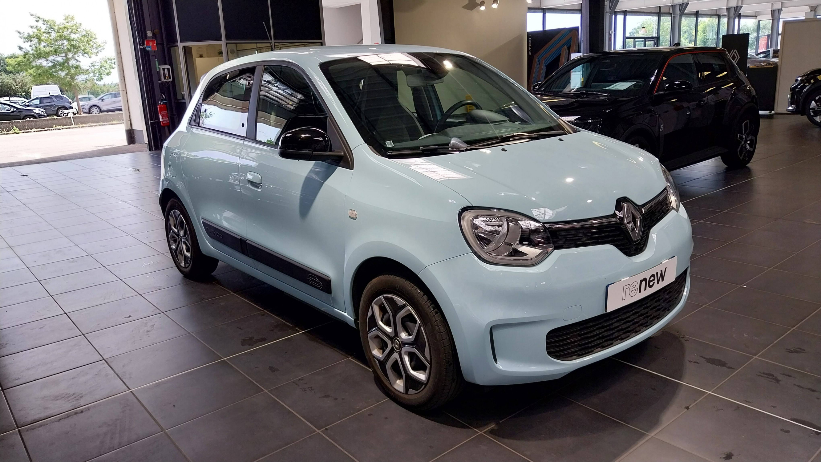Vente en ligne Renault Twingo Electrique Twingo III E-Tech au prix de 11 990 €