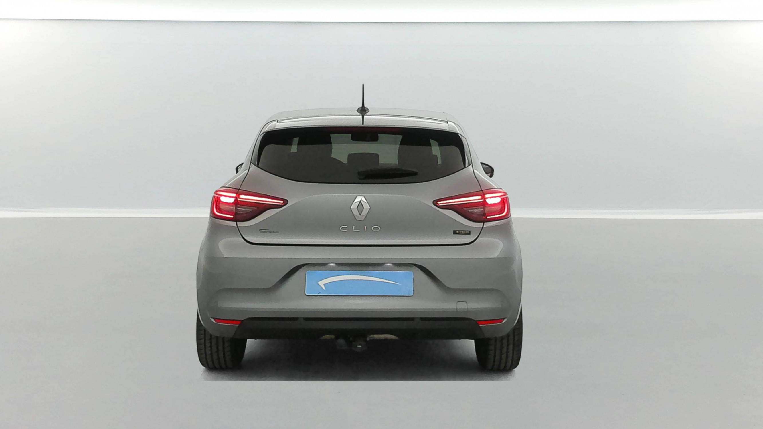 Vente en ligne Renault Clio 5 Clio E-Tech full hybrid 145 au prix de 17 390 €