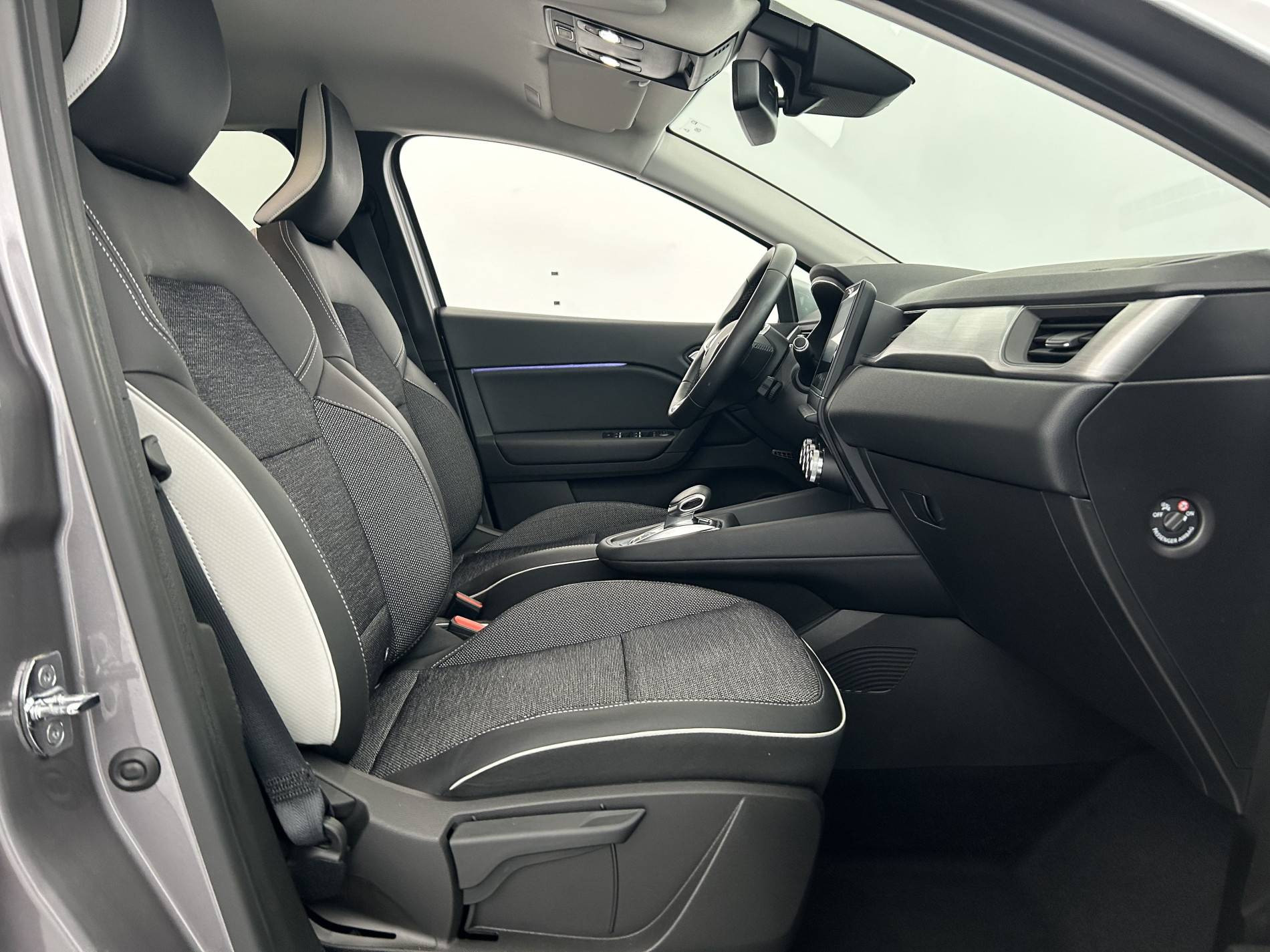 Vente en ligne Renault Captur  E-Tech Plug-in 160 au prix de 17 490 €