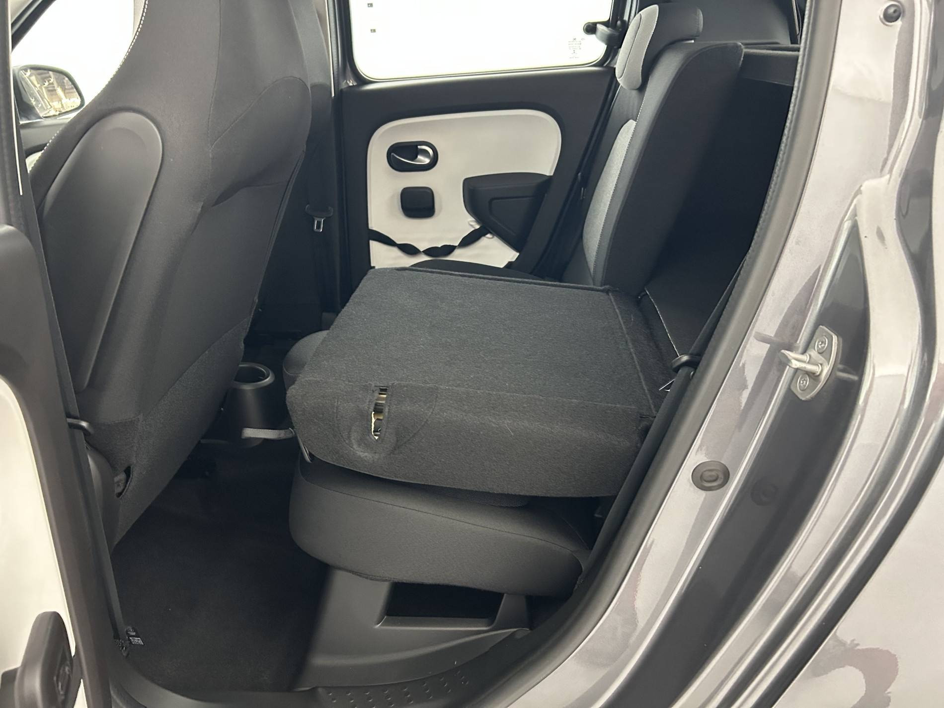 Vente en ligne Renault Twingo 3  SCe 65 - 21 au prix de 10 690 €