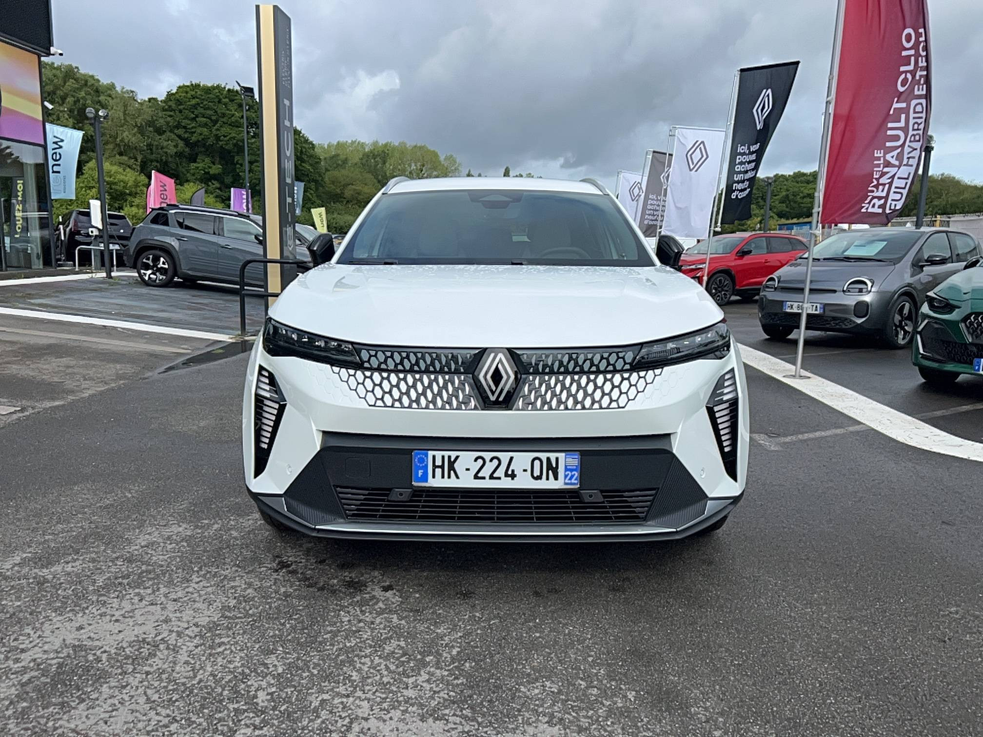 Vente en ligne Renault Scenic E-Tech Scenic E-Tech électrique 220 ch grande autonomie au prix de 47 590 €