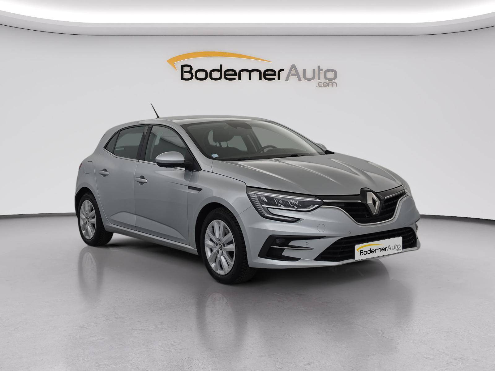 Vente en ligne Renault Megane 4 Mégane IV Berline Blue dCi 115 au prix de 14 890 €