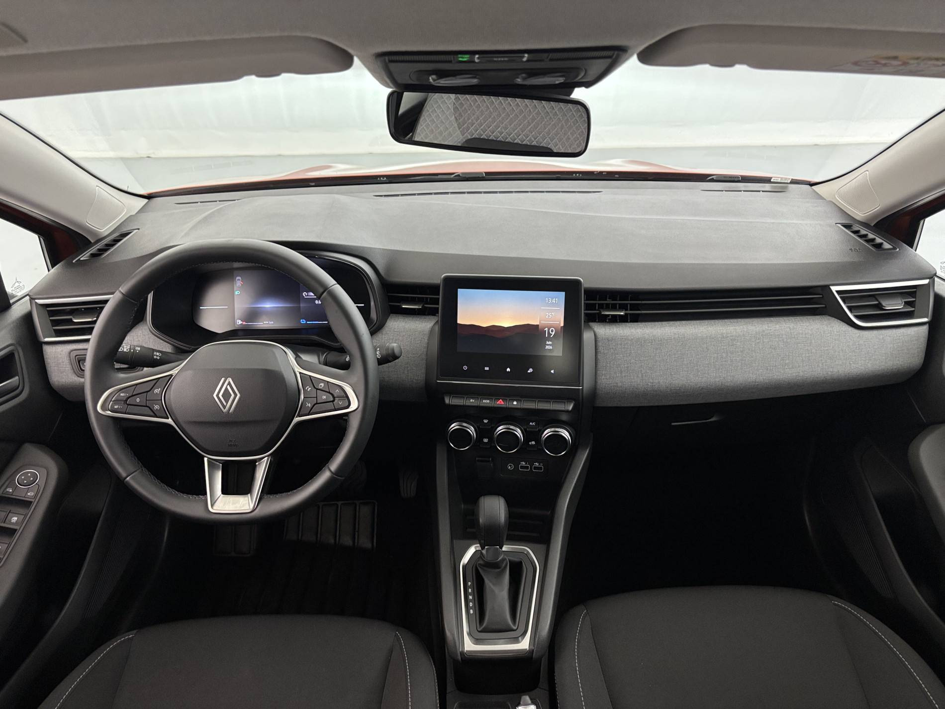 Vente en ligne Renault Clio 5 Clio E-Tech full hybrid 145 ch GSR2 au prix de 19 990 €