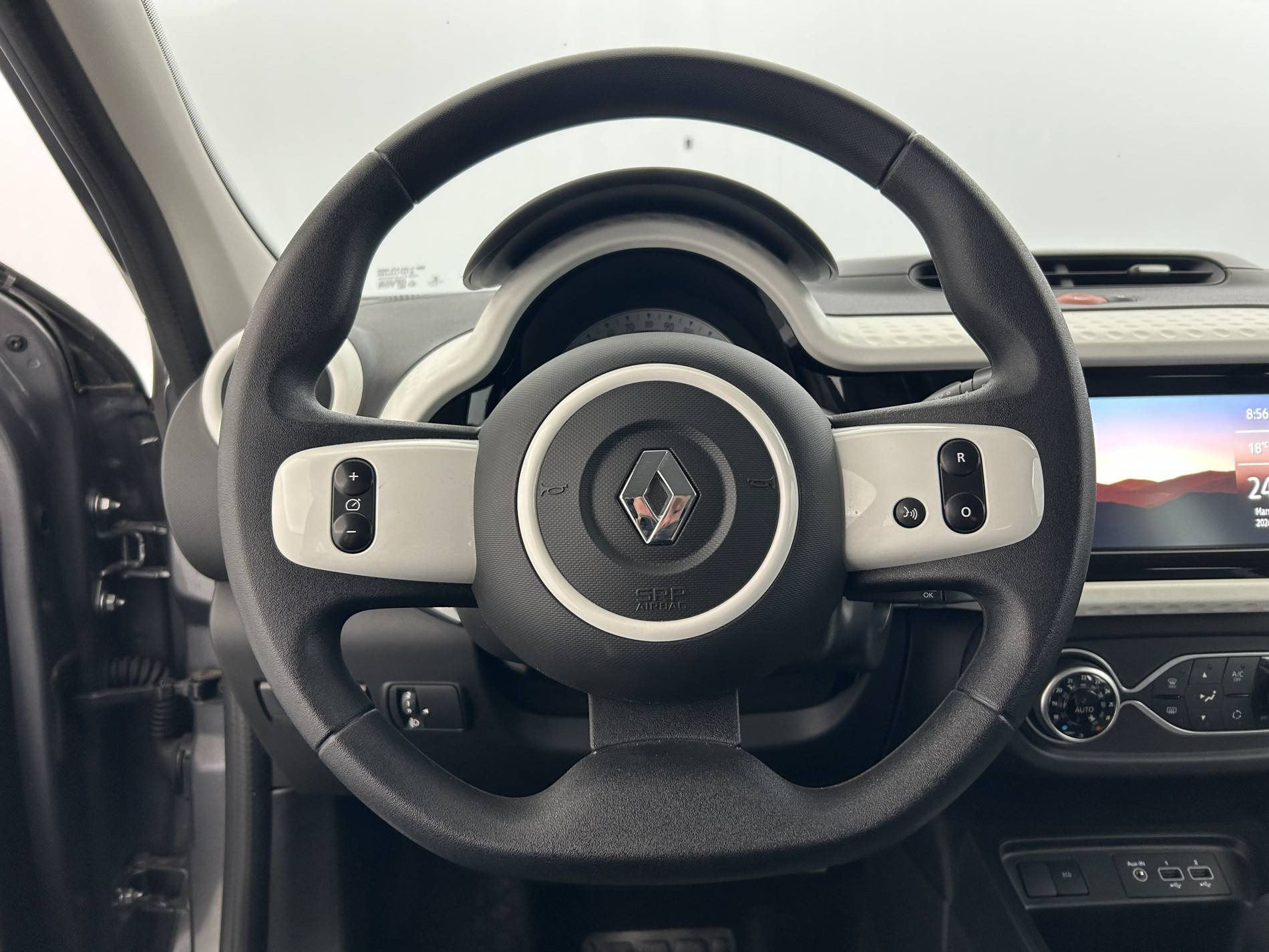 Vente en ligne Renault Twingo Electrique Twingo III E-Tech au prix de 11 990 €