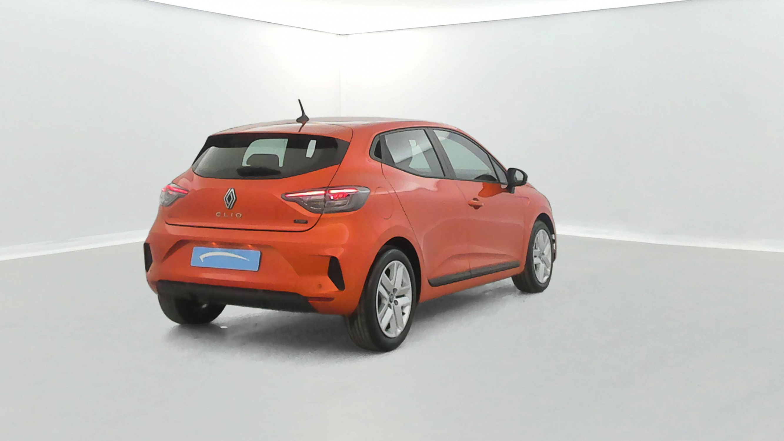 Vente en ligne Renault Clio 5 Clio E-Tech full hybrid 145 ch GSR2 au prix de 19 990 €