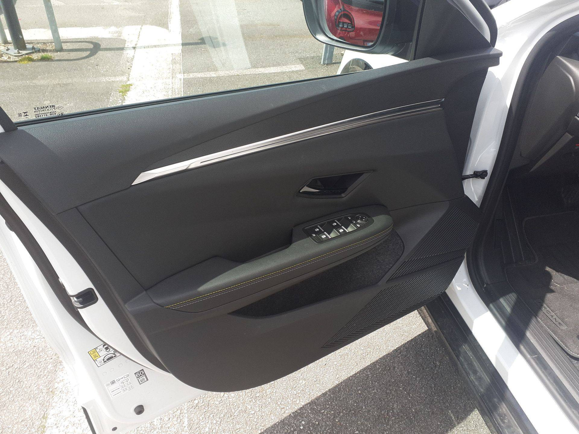 Vente en ligne Renault Megane E-Tech  220 ch autonomie confort GSR2 au prix de 36 990 €