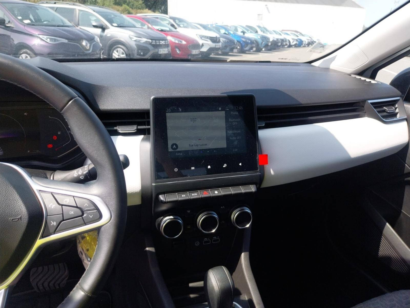 Vente en ligne Renault Clio 5 Clio E-Tech full hybrid 145 au prix de 15 690 €