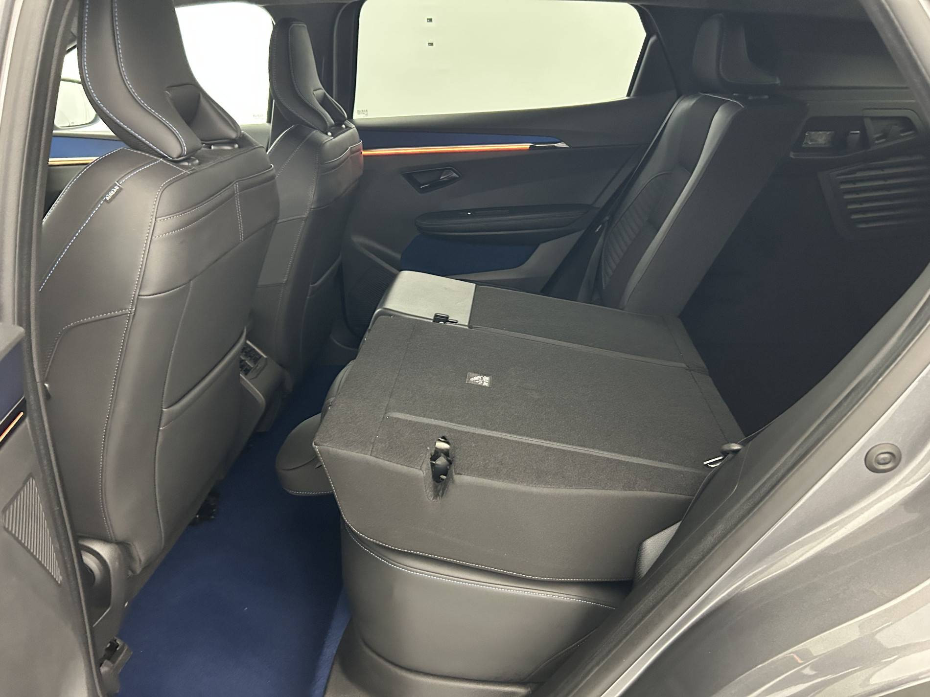 Vente en ligne Renault Scenic E-Tech Scenic E-Tech électrique 220 ch grande autonomie au prix de 37 991 €