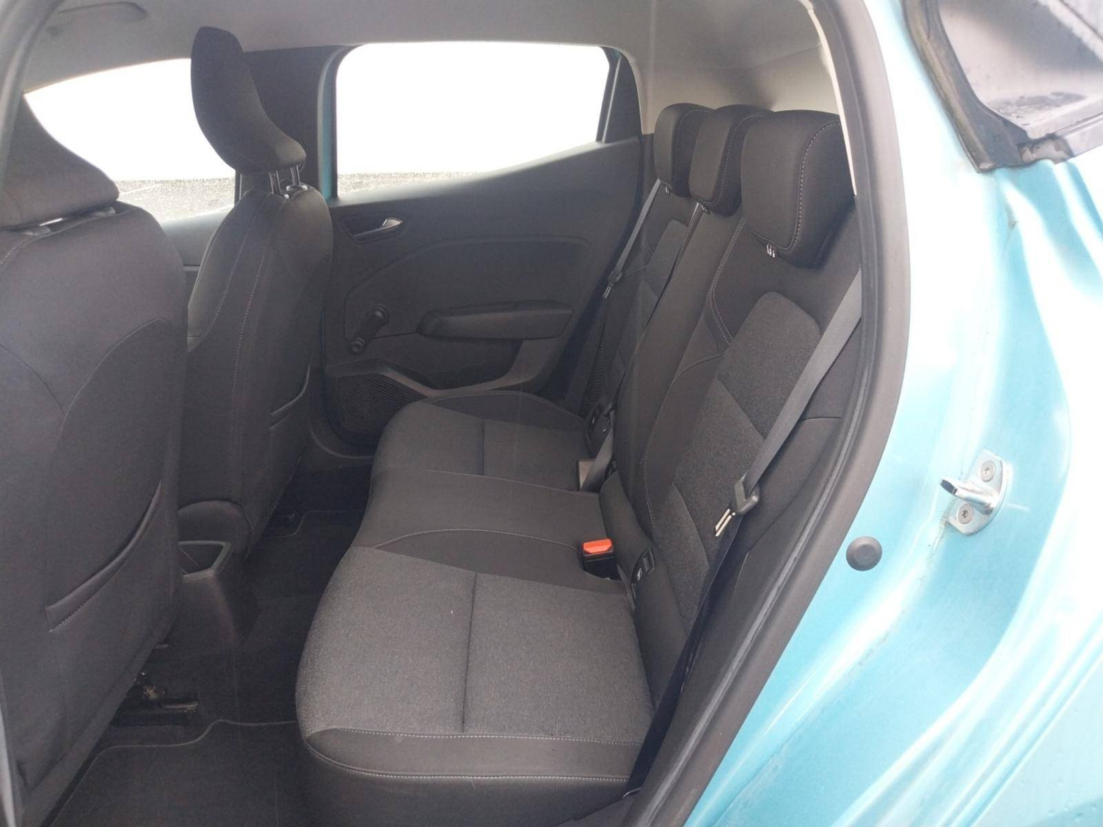 Vente en ligne Renault Clio 5 Clio E-Tech 140 - 21N au prix de 13 960 €