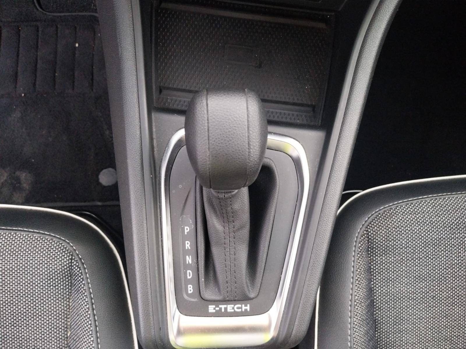 Vente en ligne Renault Captur  E-Tech full hybrid 145 au prix de 18 123 €