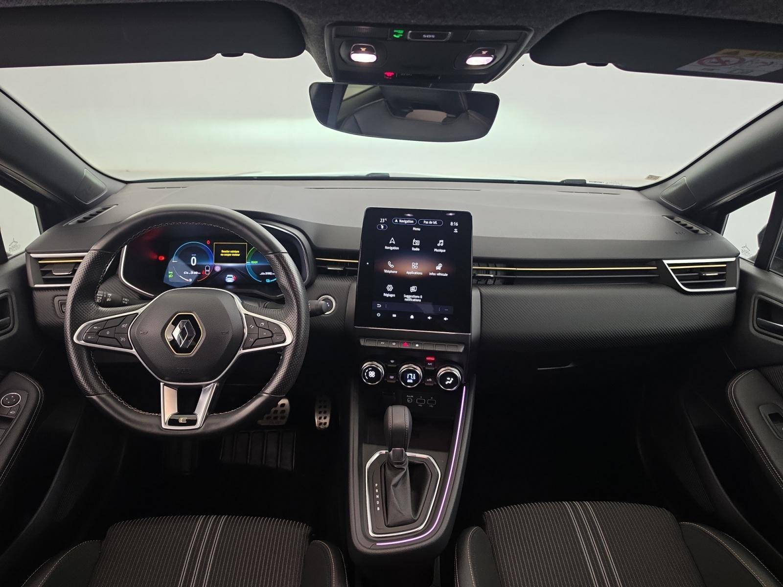 Vente en ligne Renault Clio 5 Clio E-Tech full hybrid 145 au prix de 18 890 €