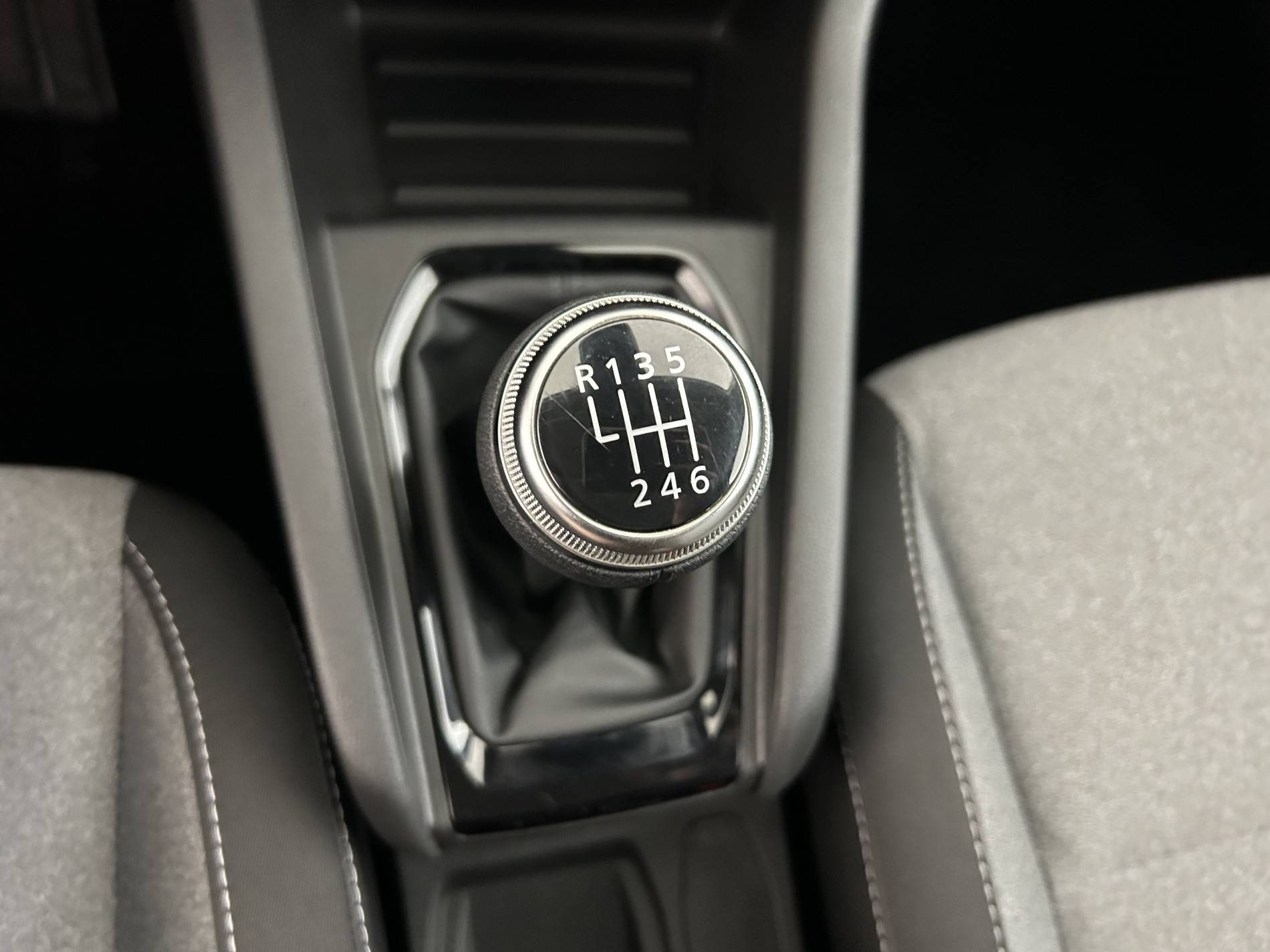 Vente en ligne Renault Clio 5 Clio TCe 90 ch GSR2 au prix de 15 790 €