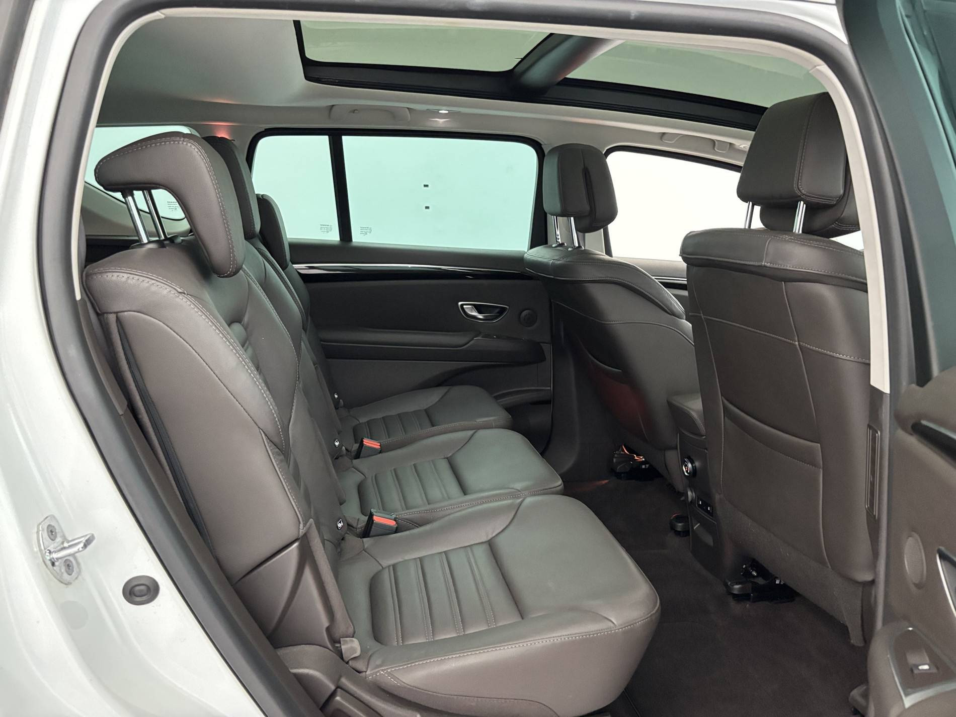 Vente en ligne Renault Espace 5 Espace dCi 160 Energy Twin Turbo au prix de 16 990 €